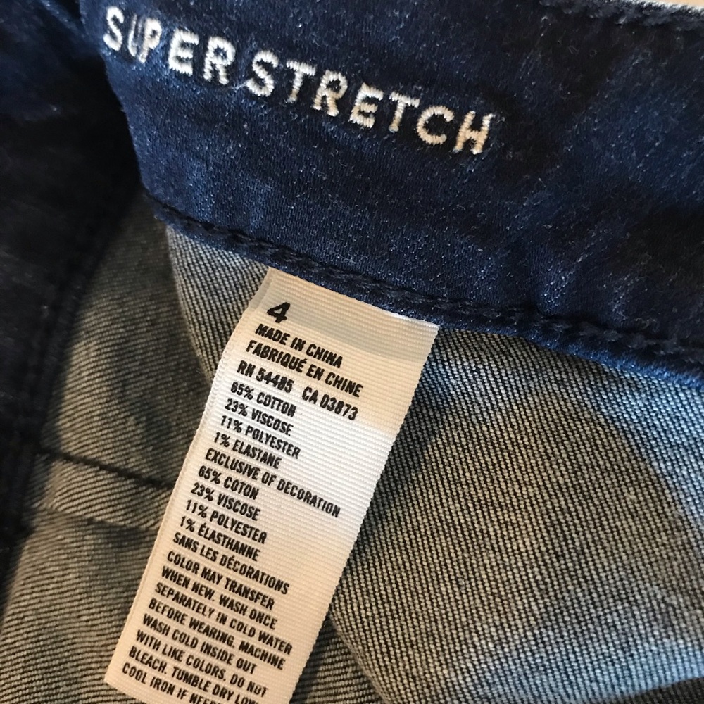 American Eagle Super Stretch Skirt Size 4 - Picture 5 of 7